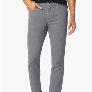 Joe’s Jeans - Slim fit